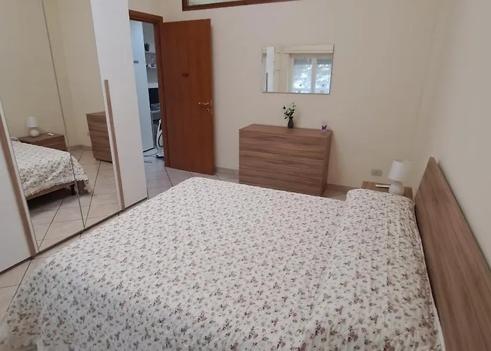 בית נופש Manuel's House - Torre Maura *